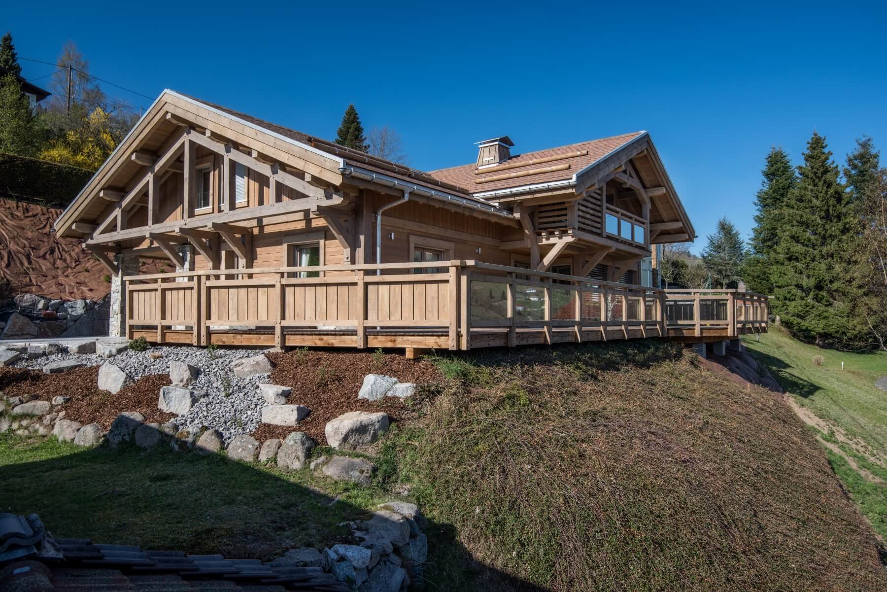 9-DECOBOIS-CHALET-LA-CABANE-DE-TAILLE-LA-BRESSE-3